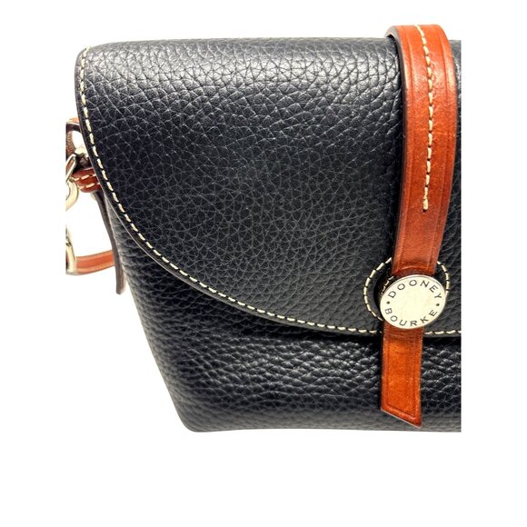 Dooney and Bourke Mini Cambridge Black Pebbled Leather Crossbody Purse Handbag - Picture 3 of 12